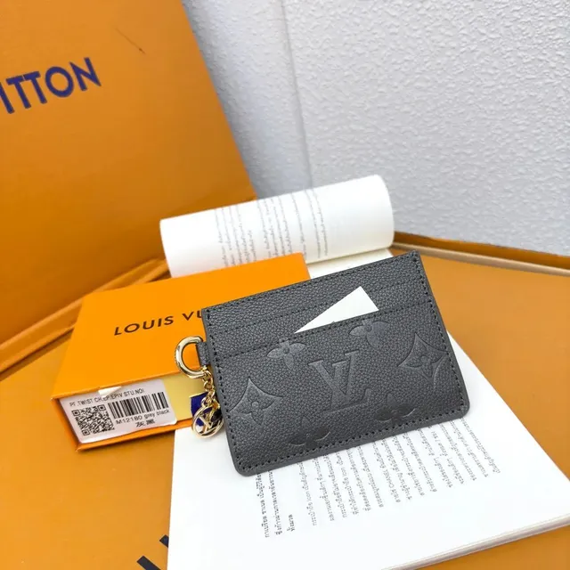 Louis Vuitton Twist Card Holder Monogram Empreinte