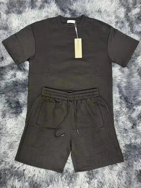Dior02