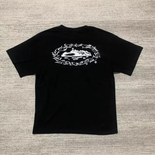 Corteiz Graphic Tee Flame Island Print