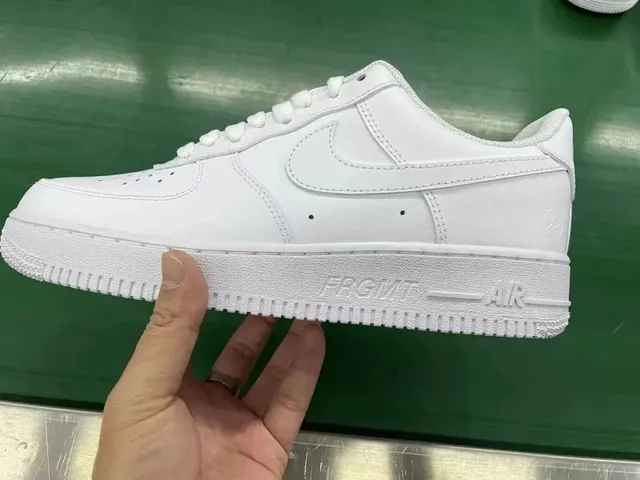 AF1闪电空军联名纯白