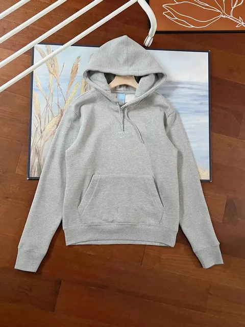 灰色grey