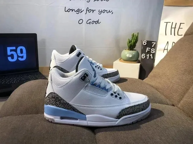 AJ3-北卡蓝