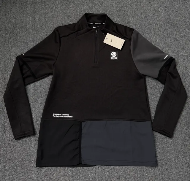quarter-zip top black ribbed top with HIKC logo and Nike branding