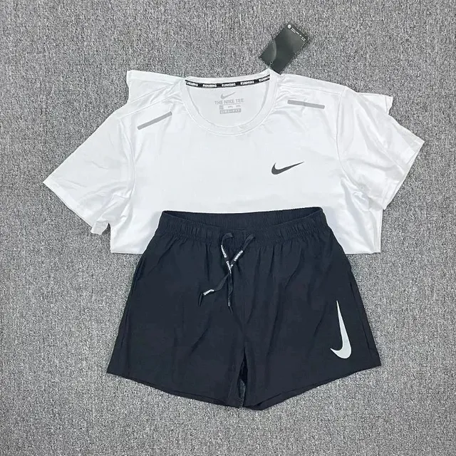 Nike Tech Fleece Set