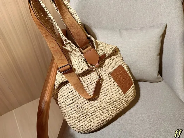 Loewe Hammock Bag