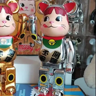 Be@rbrick × Fujiya designer toys