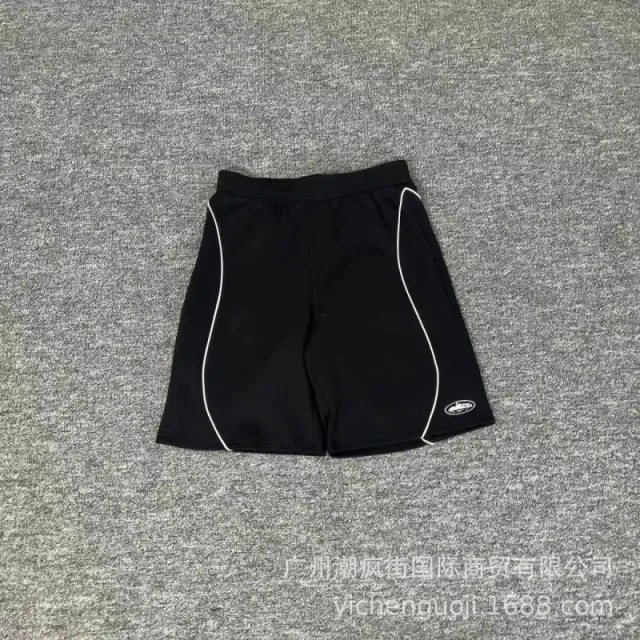 692 black