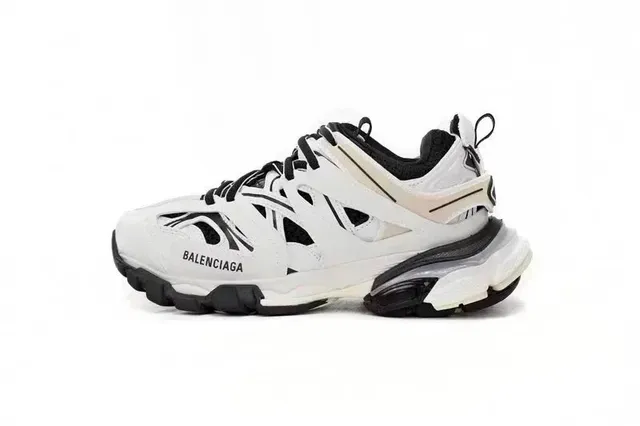 Balenciaga Triple S White Black