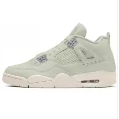 Air Jordan 4 Mint