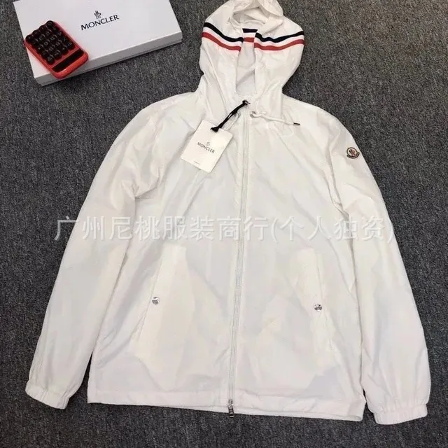 小潮六服装商行