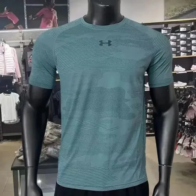 Under Armour t shirts