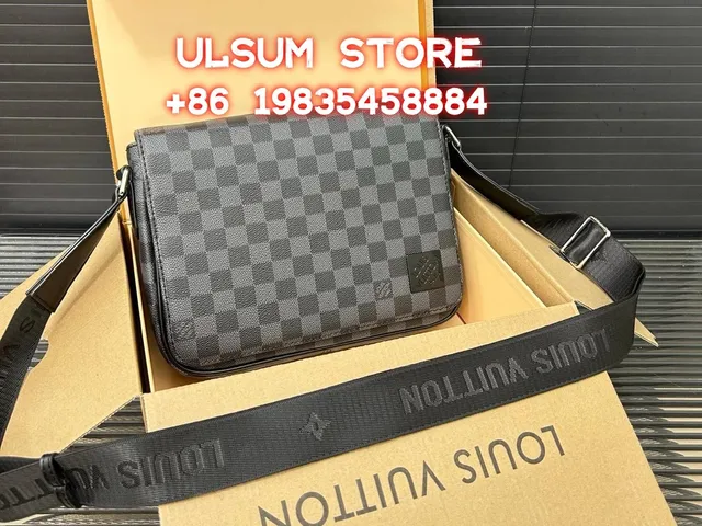 Louis Vuitton Damier Graphite Messenger Checkered Canvas
