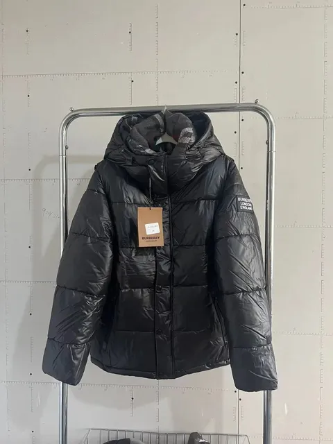 Burberry Puffer Jacket Glossy Black