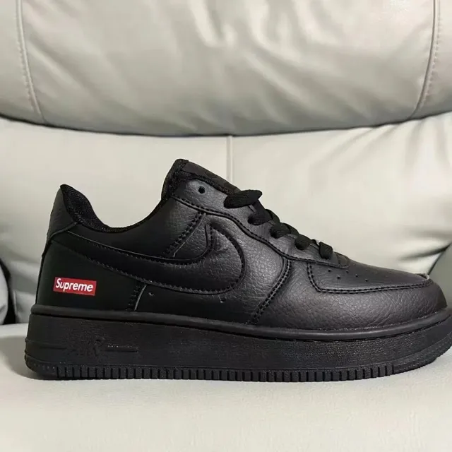 Nike Air Force 1 Low Supreme Box Logo