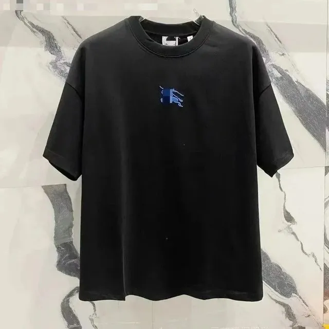 Burberry Logo T-Shirt Equestrian Knight Embroidery