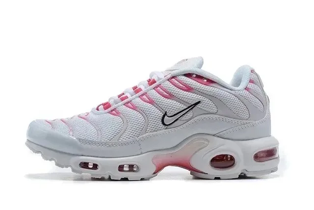 Nike Air Max Plus White Pink