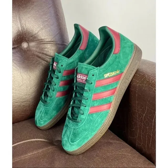 Spezial 绿红