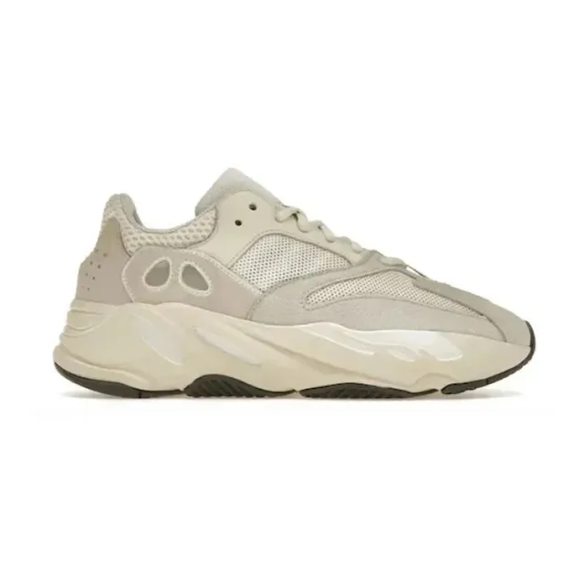 Yeezy 700 Wave Runner