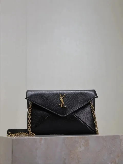 Saint Laurent Niki Small Chain Bag