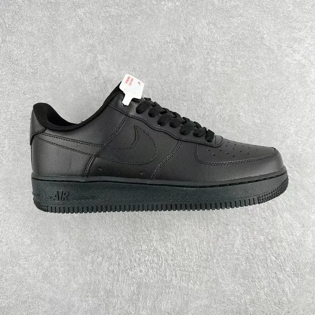 Nike Air Force 1 Low Triple Black