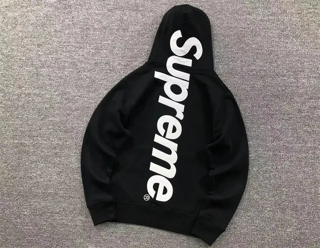 Supreme Hooded Sweatshirt Logo Print