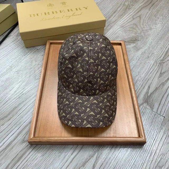 Burberry Cap Monogram Print