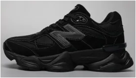 New Balance 2002R Triple Black