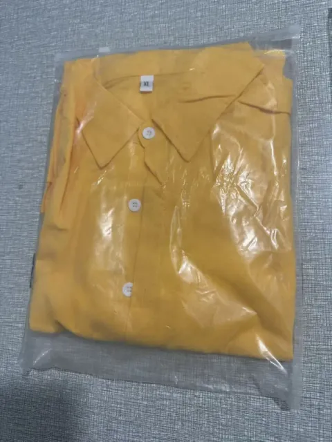 黄色