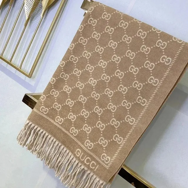 Gucci GG Marmont Scarf Double G Pattern