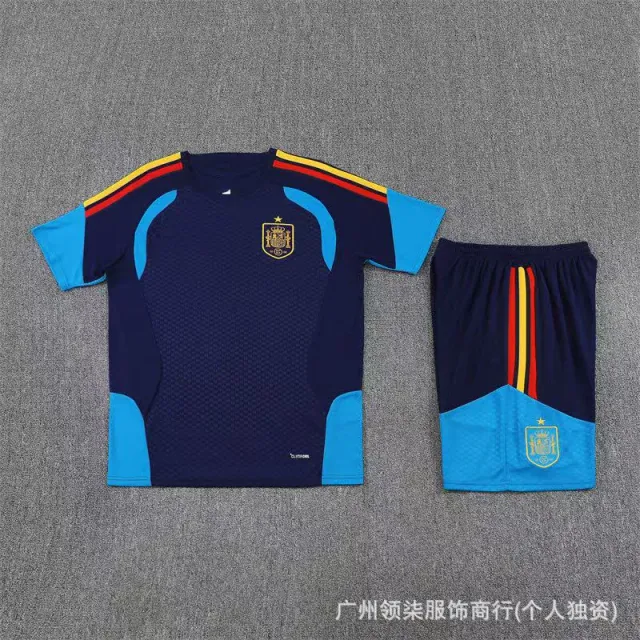 Nike Spain Training Kit 2022-23