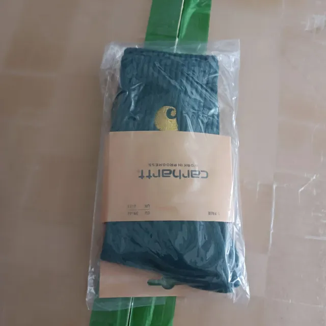 暗绿色刺绣款