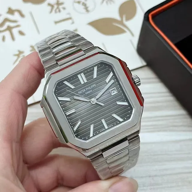 Patek Philippe Nautilus