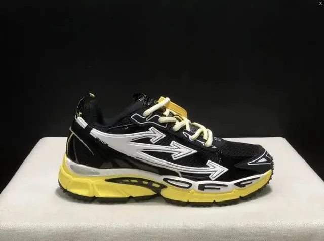 Balenciaga Yeezy 700 Wave Runner