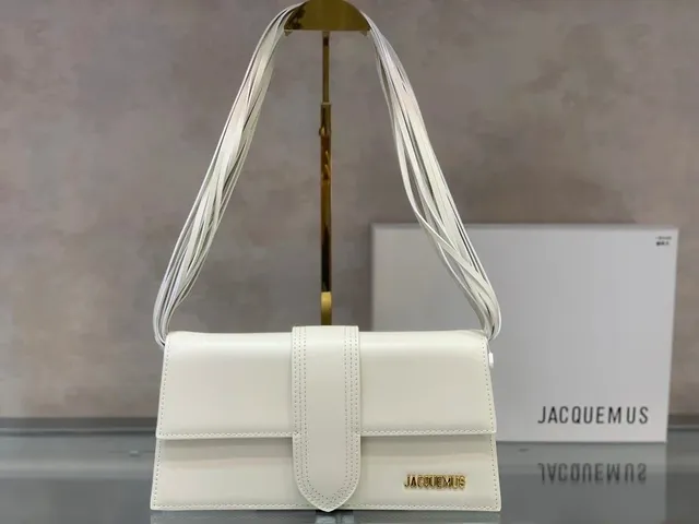 Jacquemus Le Chiquito Mini Shoulder Bag