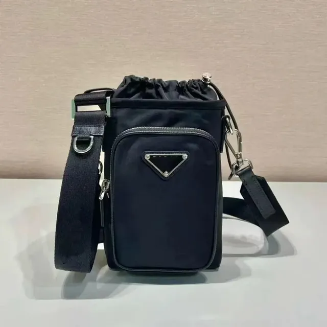 Prada 4