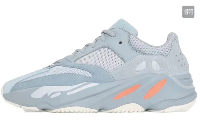 Yeezy 700 Wave Runner