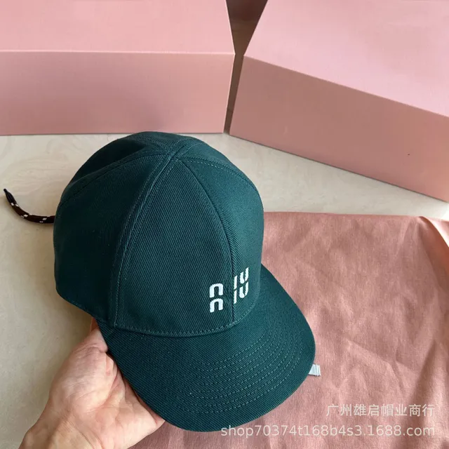 Nike Baseball Cap embroidered logo