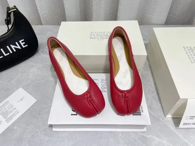 Maison Margiela Tabi Loafer Red Leather