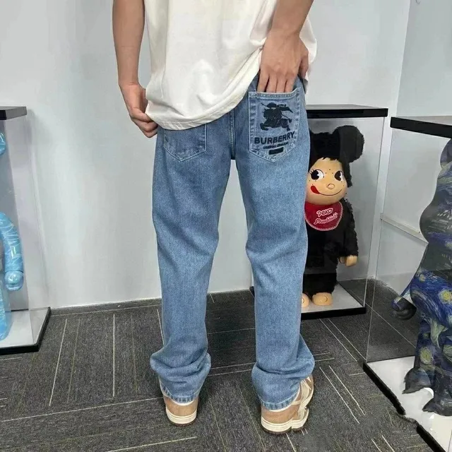 Burberry Logo Patch Jeans Light Wash