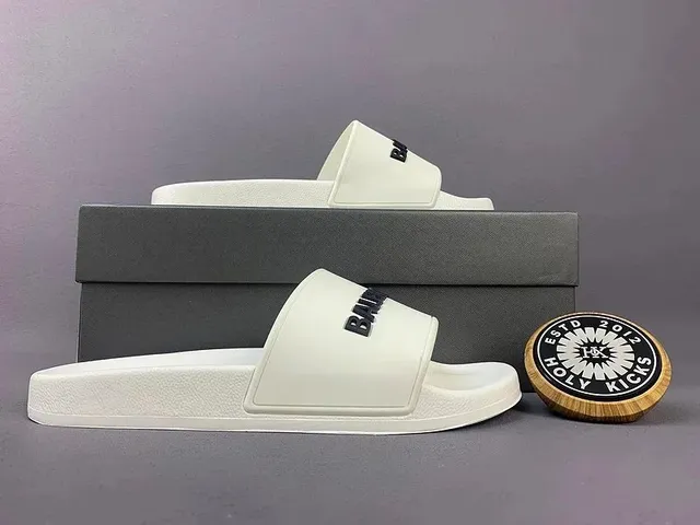 Balenciaga Slide Sandal Black Logo