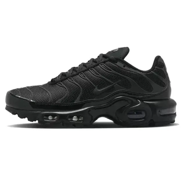Nike Air Max Plus Triple Black