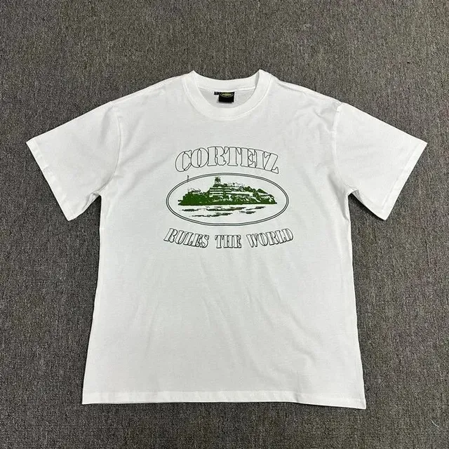 Corteiz Graphic Tee Cortez Rules The World