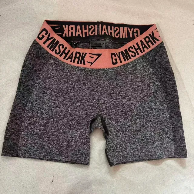 Gymshark Seamless Short Marled Grey with Pink Waistband