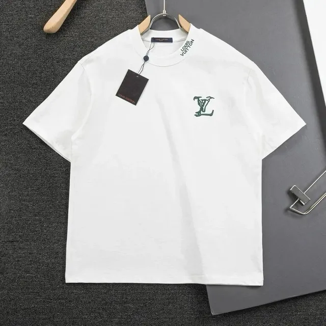 Louis Vuitton T-Shirt Embroidered LV Logo
