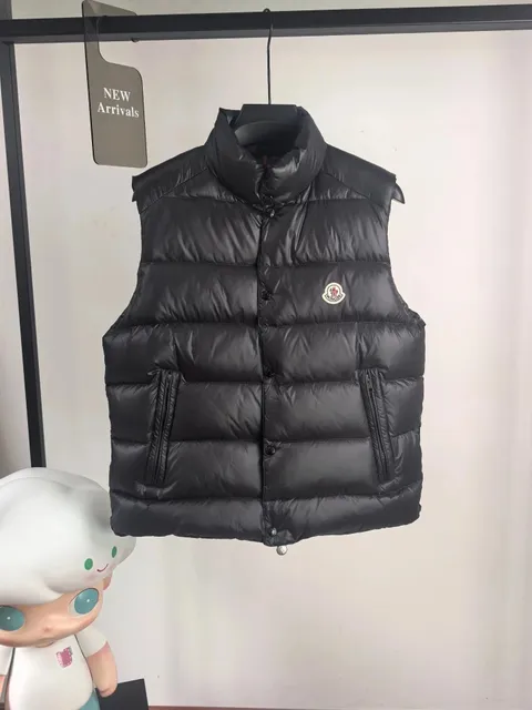 Moncler Quilted Vest Classic Logo