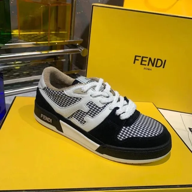 Fendi Sneaker
