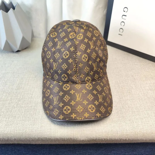 Louis Vuitton Baseball Cap Monogram Canvas