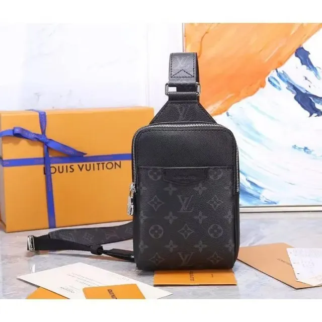 Louis Vuitton On The Go Monogram Eclipse