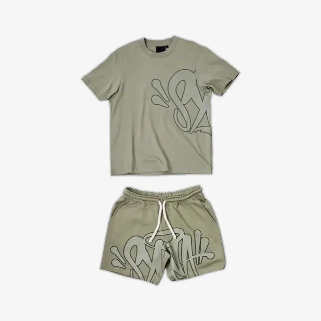 Off-White T-Shirt and Shorts Set Graffiti Outline Print