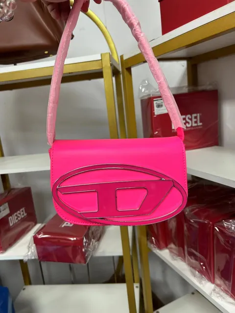 小潮六服装商行
